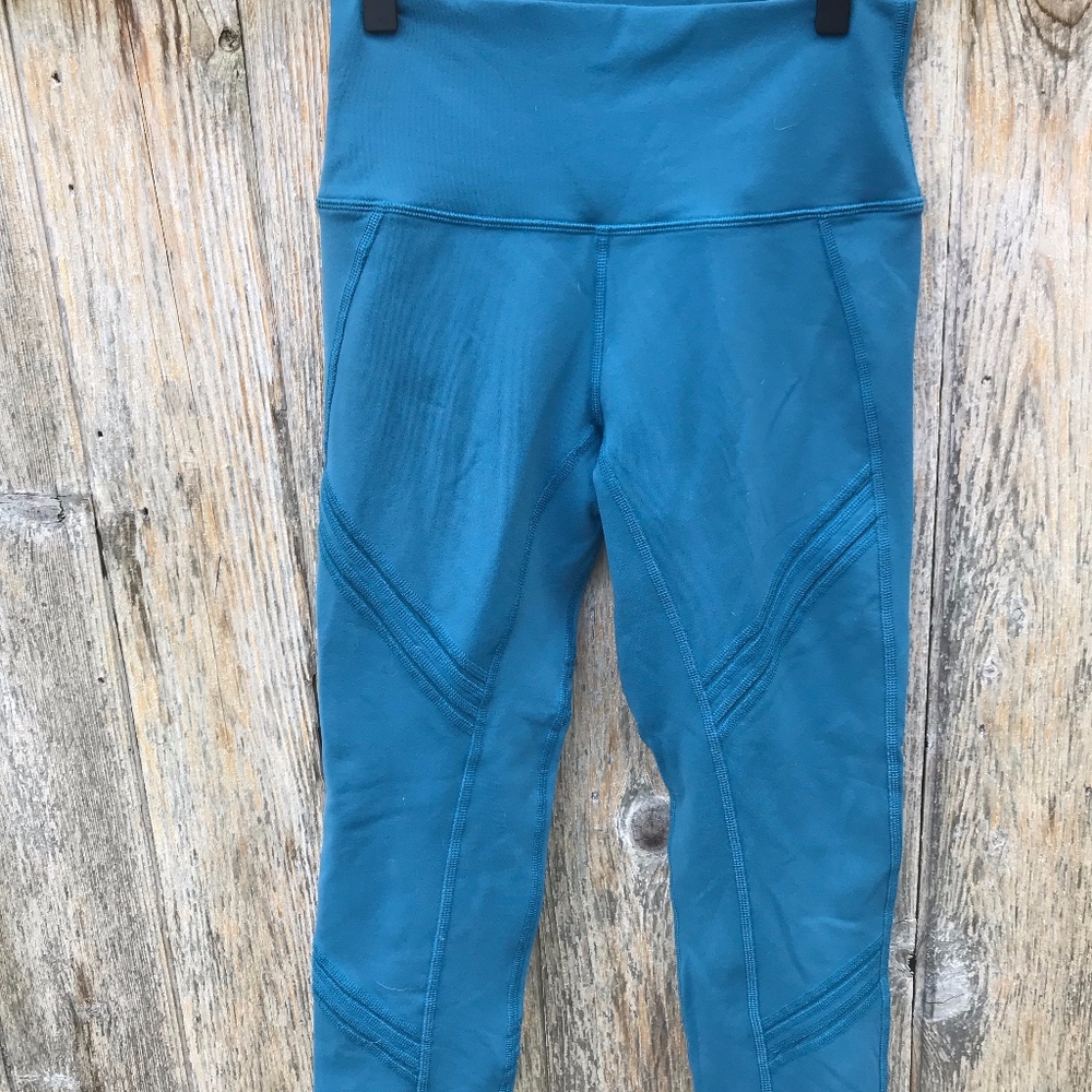Alo yoga capris